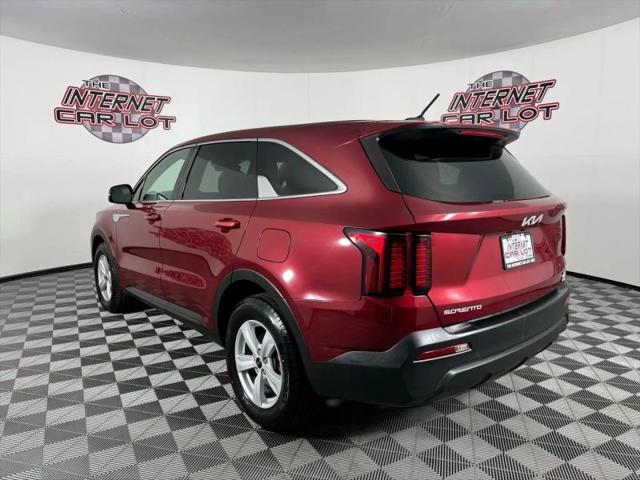 2023 Kia Sorento LX