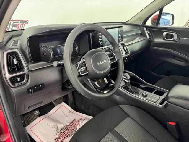 2023 Kia Sorento LX