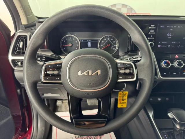 2023 Kia Sorento LX