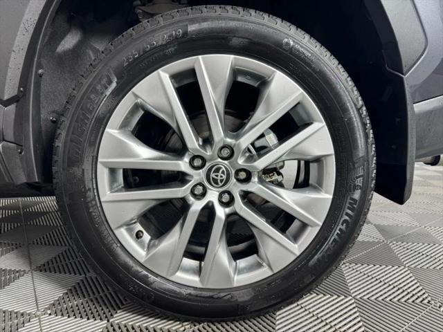 2025 Toyota RAV4 Limited