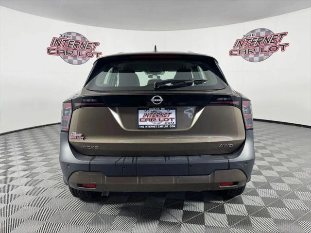 2025 Nissan Kicks S Intelligent AWD