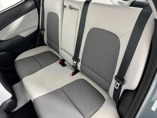 2022 Hyundai Kona SE