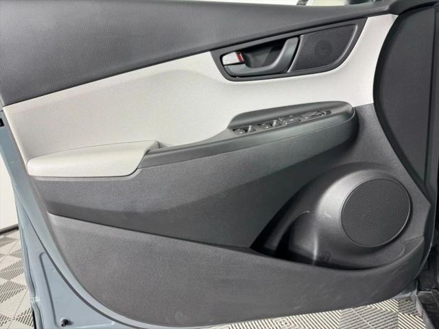 2022 Hyundai Kona SE