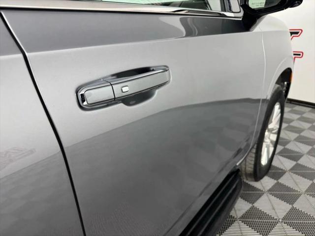 2024 Chevrolet Suburban 4WD Premier