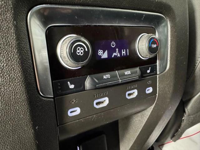 2024 Chevrolet Suburban 4WD Premier