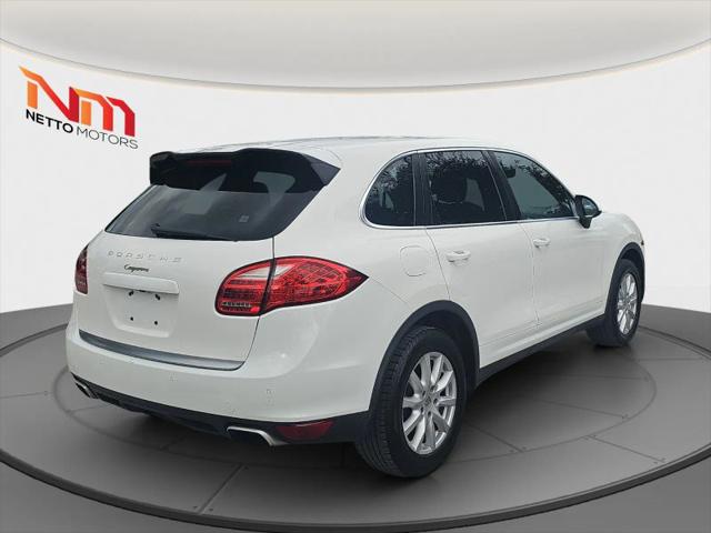2014 Porsche Cayenne Platinum Edition