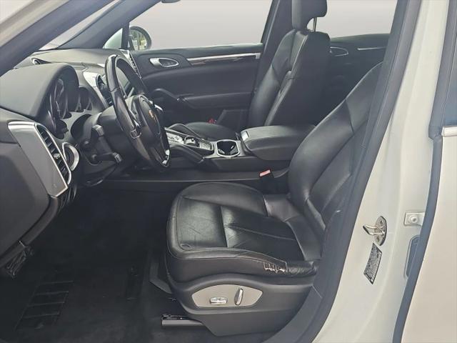 2014 Porsche Cayenne Platinum Edition