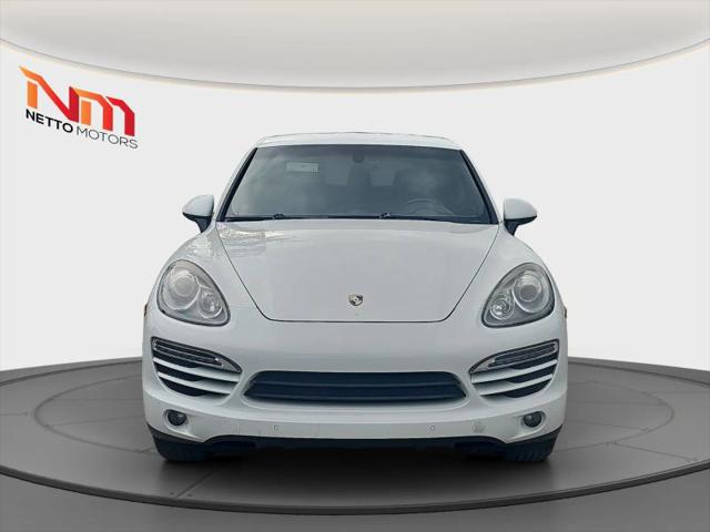 2014 Porsche Cayenne Platinum Edition