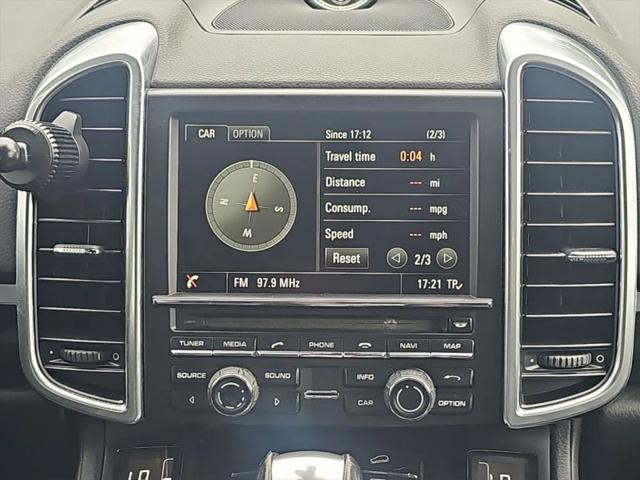 2014 Porsche Cayenne Platinum Edition