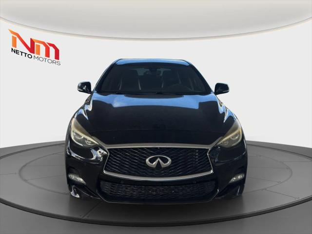 2017 INFINITI QX30 Sport