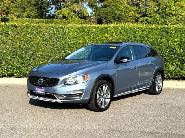 2017 Volvo V60 Cross Country T5