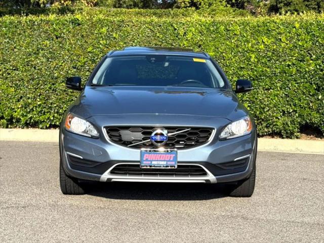2017 Volvo V60 Cross Country T5