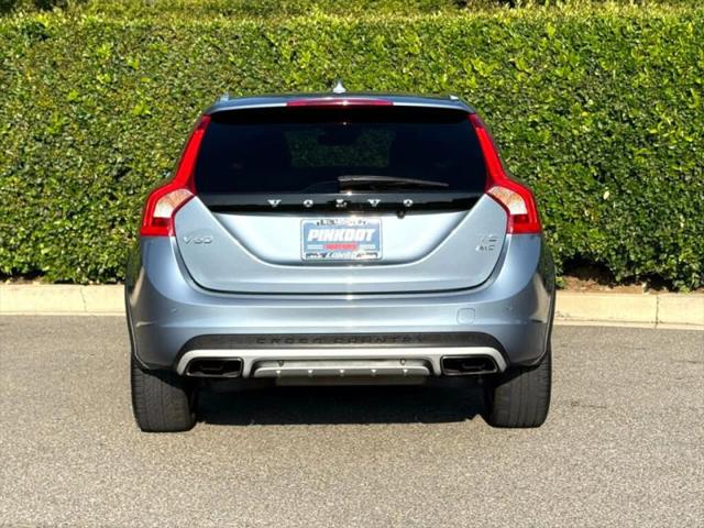 2017 Volvo V60 Cross Country T5