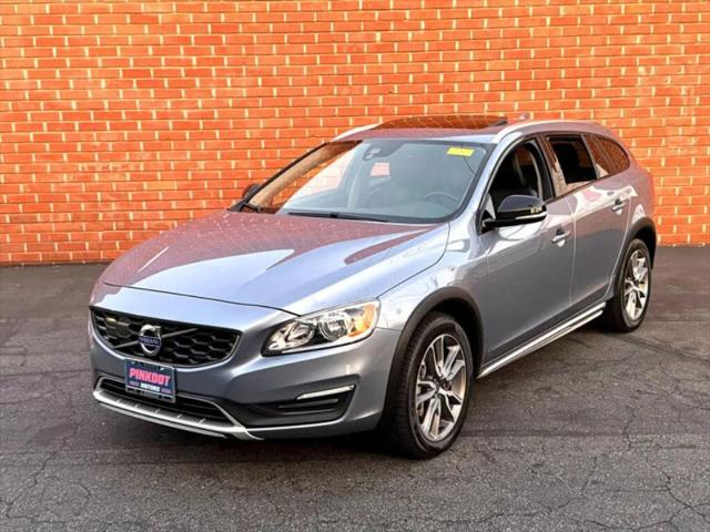 2017 Volvo V60 Cross Country T5