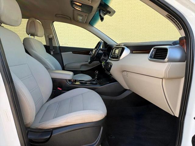 2016 Kia Sorento 2.4L LX