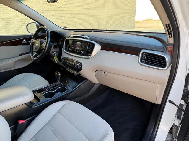 2016 Kia Sorento 2.4L LX