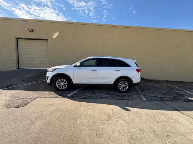 2016 Kia Sorento 2.4L LX