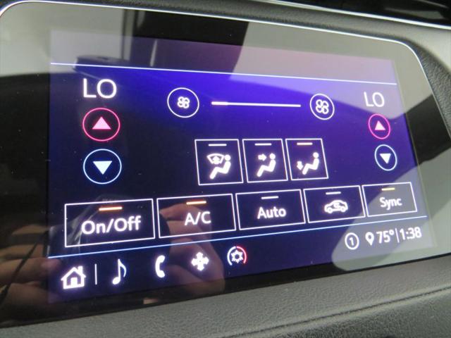 2020 Cadillac XT4 FWD Premium Luxury