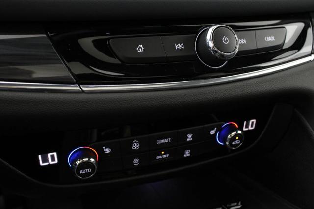 2024 Buick Enclave Essence AWD