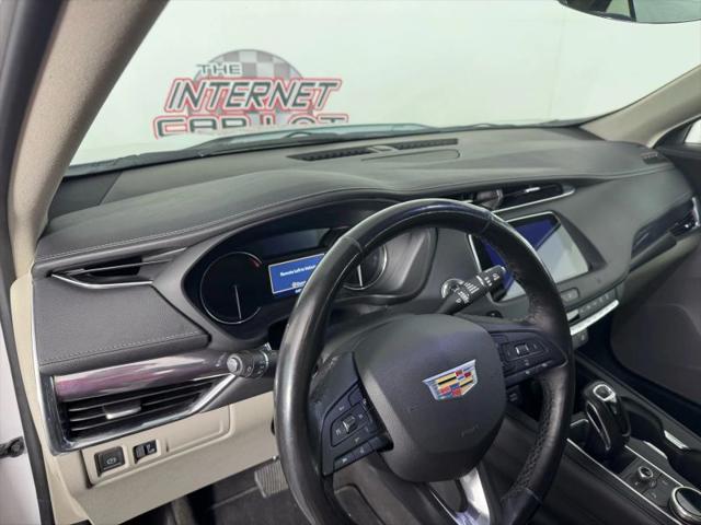 2019 Cadillac XT4 Luxury