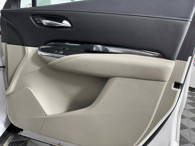 2019 Cadillac XT4 Luxury
