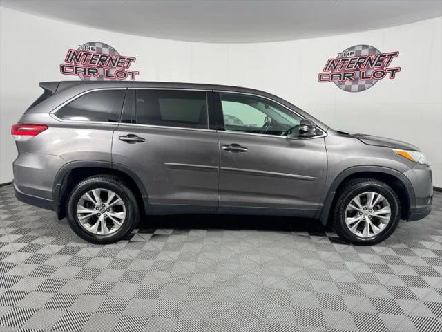 2019 Toyota Highlander LE