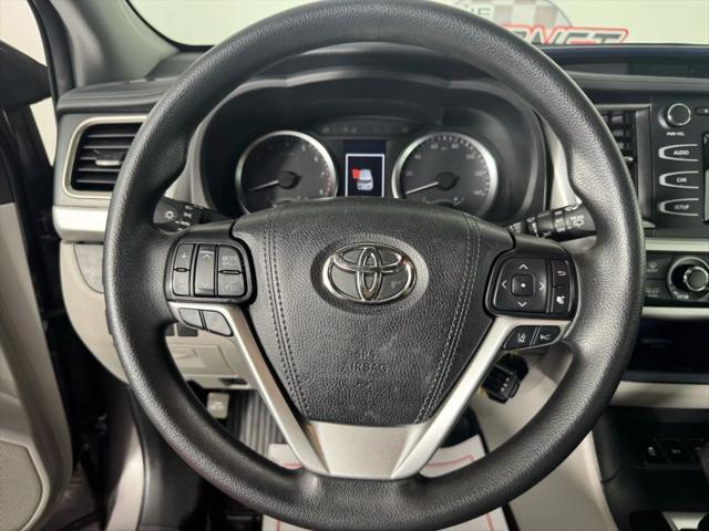 2019 Toyota Highlander LE