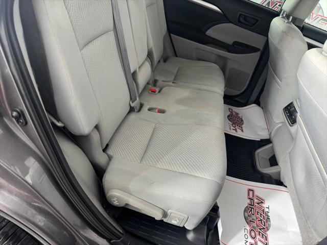 2019 Toyota Highlander LE