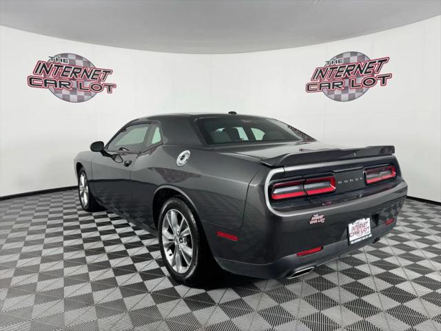 2021 Dodge Challenger SXT AWD