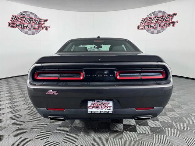 2021 Dodge Challenger SXT AWD