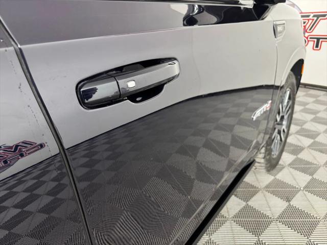 2022 GMC Yukon 4WD AT4