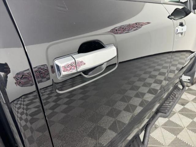 2023 Nissan Titan Crew Cab Platinum Reserve 4x4