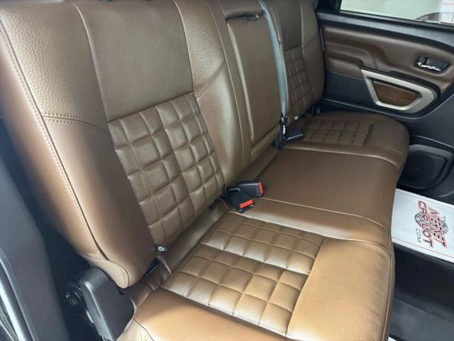 2023 Nissan Titan Crew Cab Platinum Reserve 4x4
