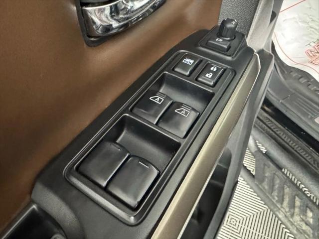 2023 Nissan Titan Crew Cab Platinum Reserve 4x4