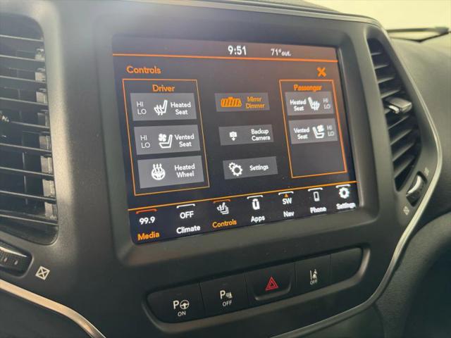 2023 Jeep Cherokee Altitude Lux 4x4