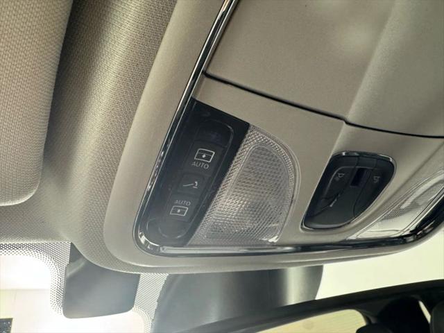 2023 Jeep Cherokee Altitude Lux 4x4