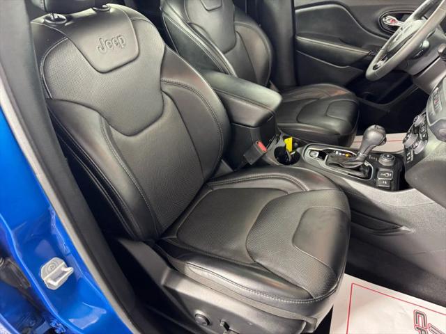 2023 Jeep Cherokee Altitude Lux 4x4