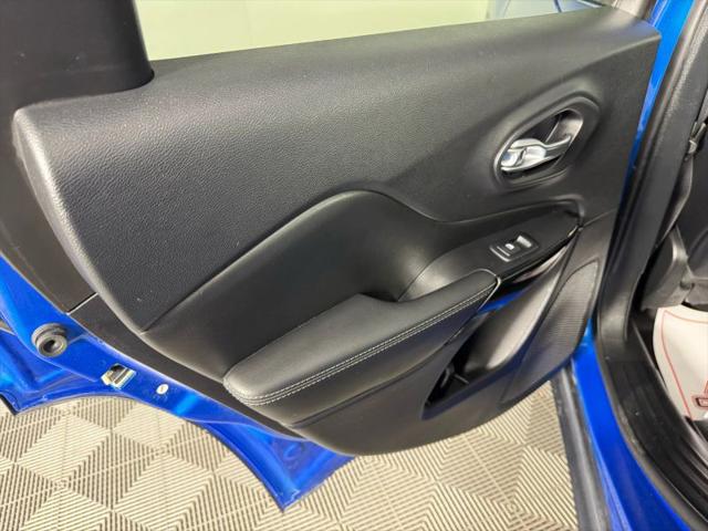 2023 Jeep Cherokee Altitude Lux 4x4