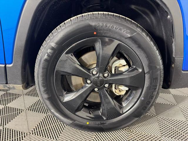 2023 Jeep Cherokee Altitude Lux 4x4