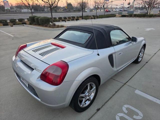 2002 Toyota MR2 Spyder Spyder