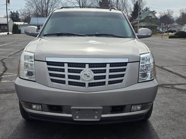 2008 Cadillac Escalade EXT Standard