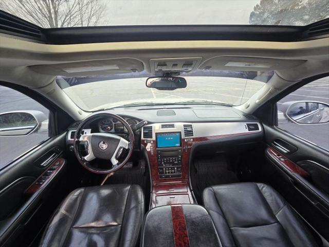 2008 Cadillac Escalade EXT Standard