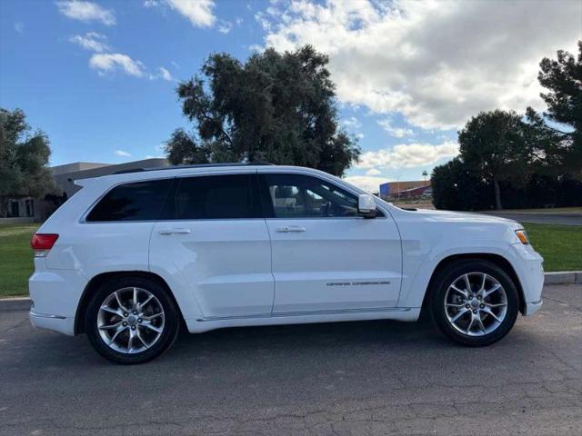 2016 Jeep Grand Cherokee Summit