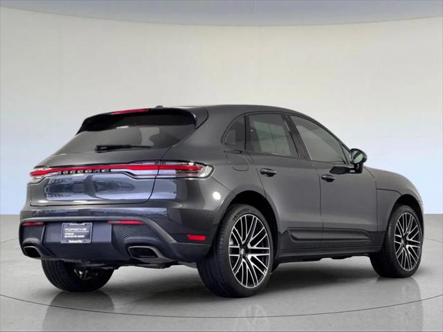 2025 Porsche Macan Macan