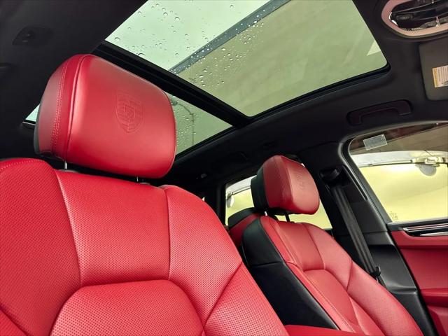 2025 Porsche Macan Macan