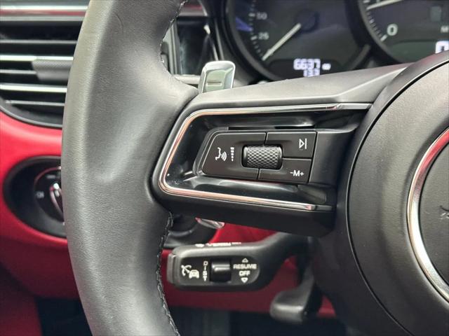 2025 Porsche Macan Macan