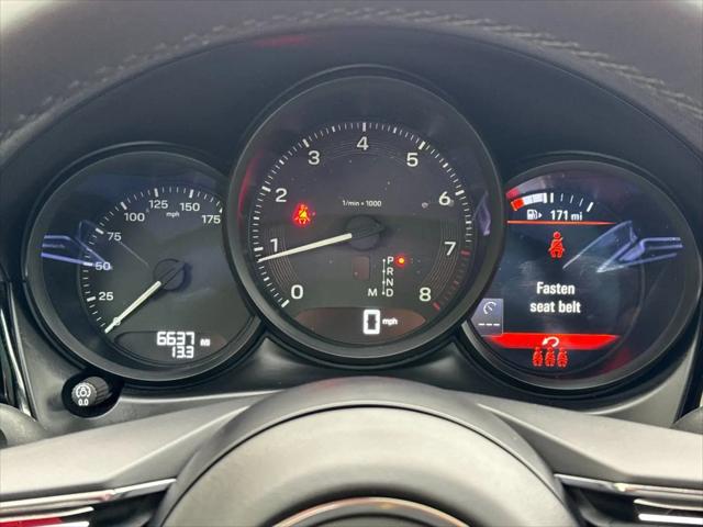 2025 Porsche Macan Macan