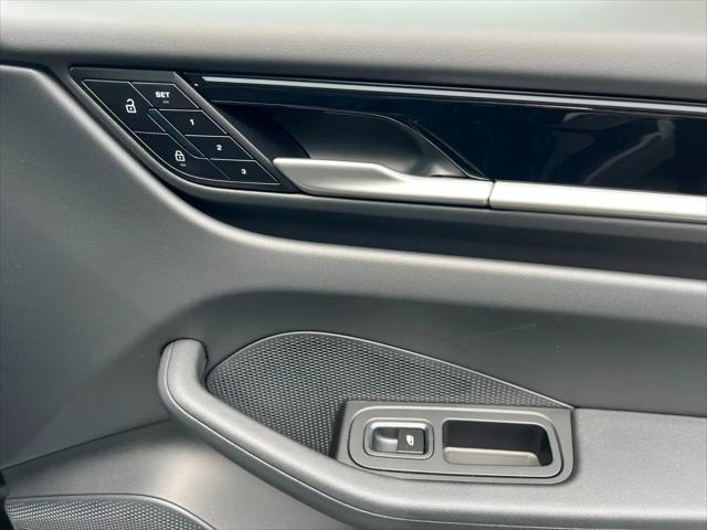 2025 Porsche Macan Electric Macan Electric