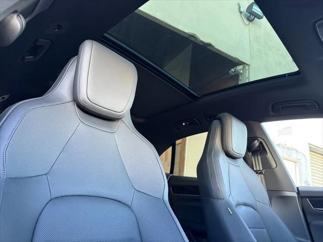 2025 Porsche Macan Electric Macan Electric
