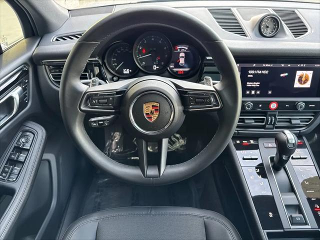 2025 Porsche Macan Macan